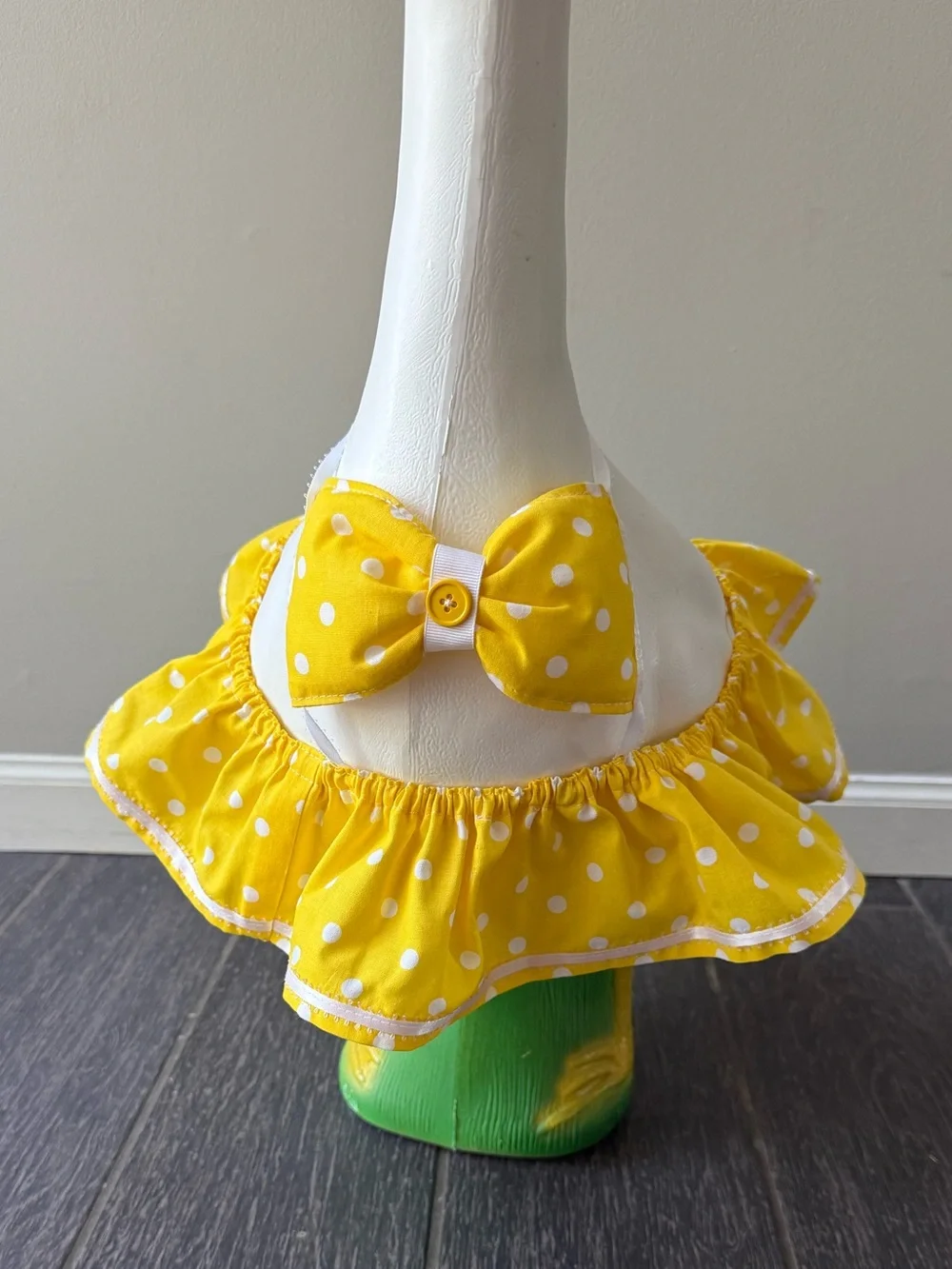 Yellow & white polka dot bikini with hat for 23” porch goose